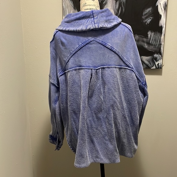 Washed blue cotton jacket - Picture 5 of 9